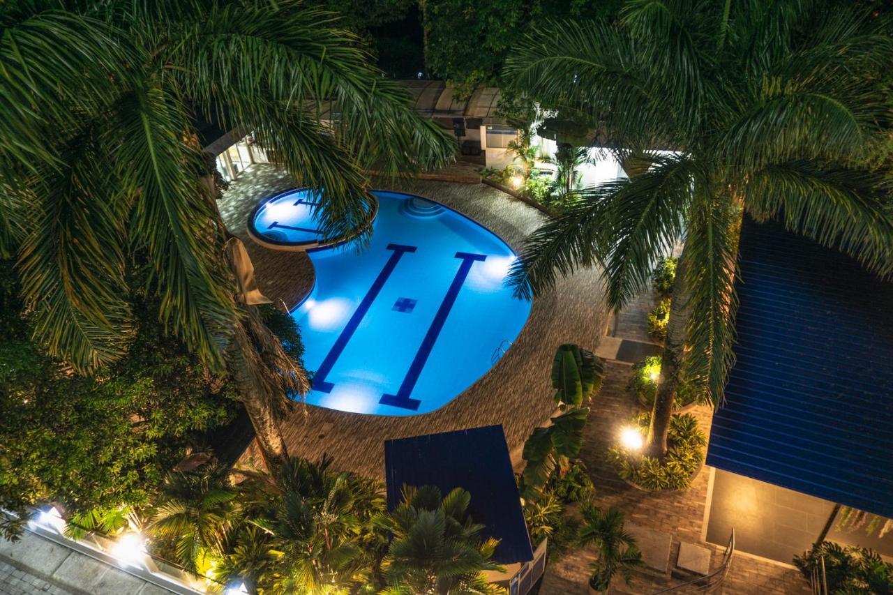 Hotel Wayra Club Acacias Exterior photo